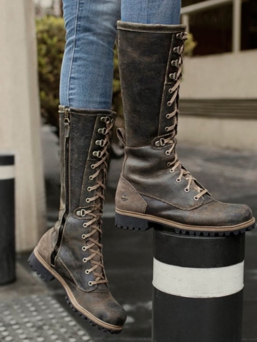 Timberland Women's Distressed Brown Lace-Up Knee-High Leather Boots